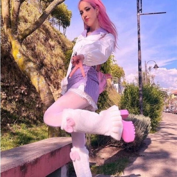 Chunky Mary Jane Platform Shoes - Picture 7 of 9